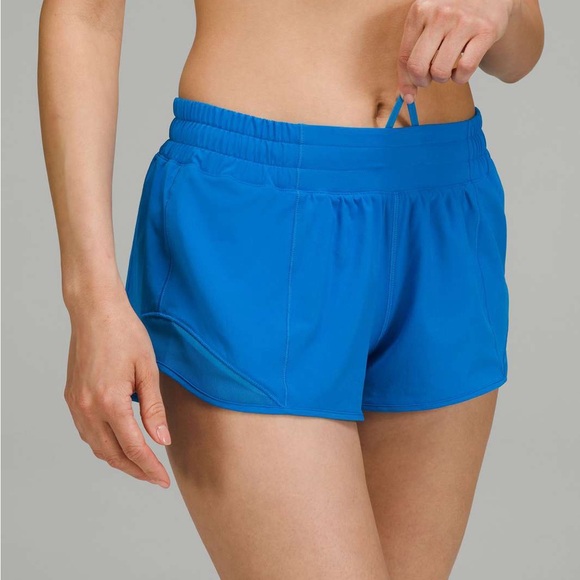 lululemon athletica Pants - NWOT Lululemon Hotty Hot Low-Rise Lined Short 2.5"
Poolside